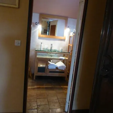 לינה וארוחת בוקר D'hotes De Manoir De Captot 3*